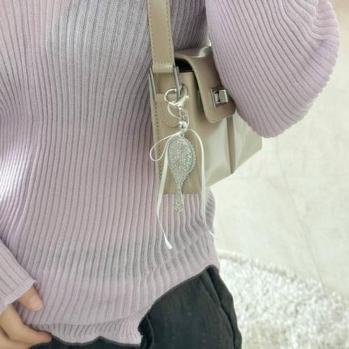 Брелок для сумок